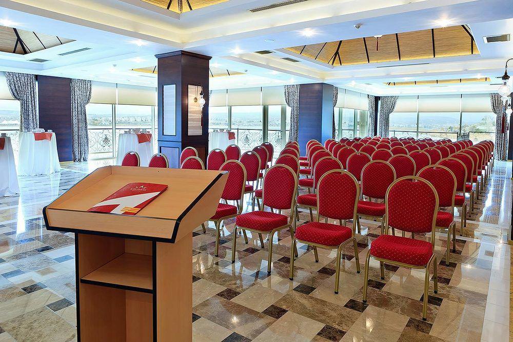 Kronos Hotel Golbasi  Bagian luar foto