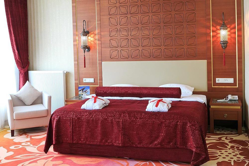 Kronos Hotel Golbasi  Bagian luar foto