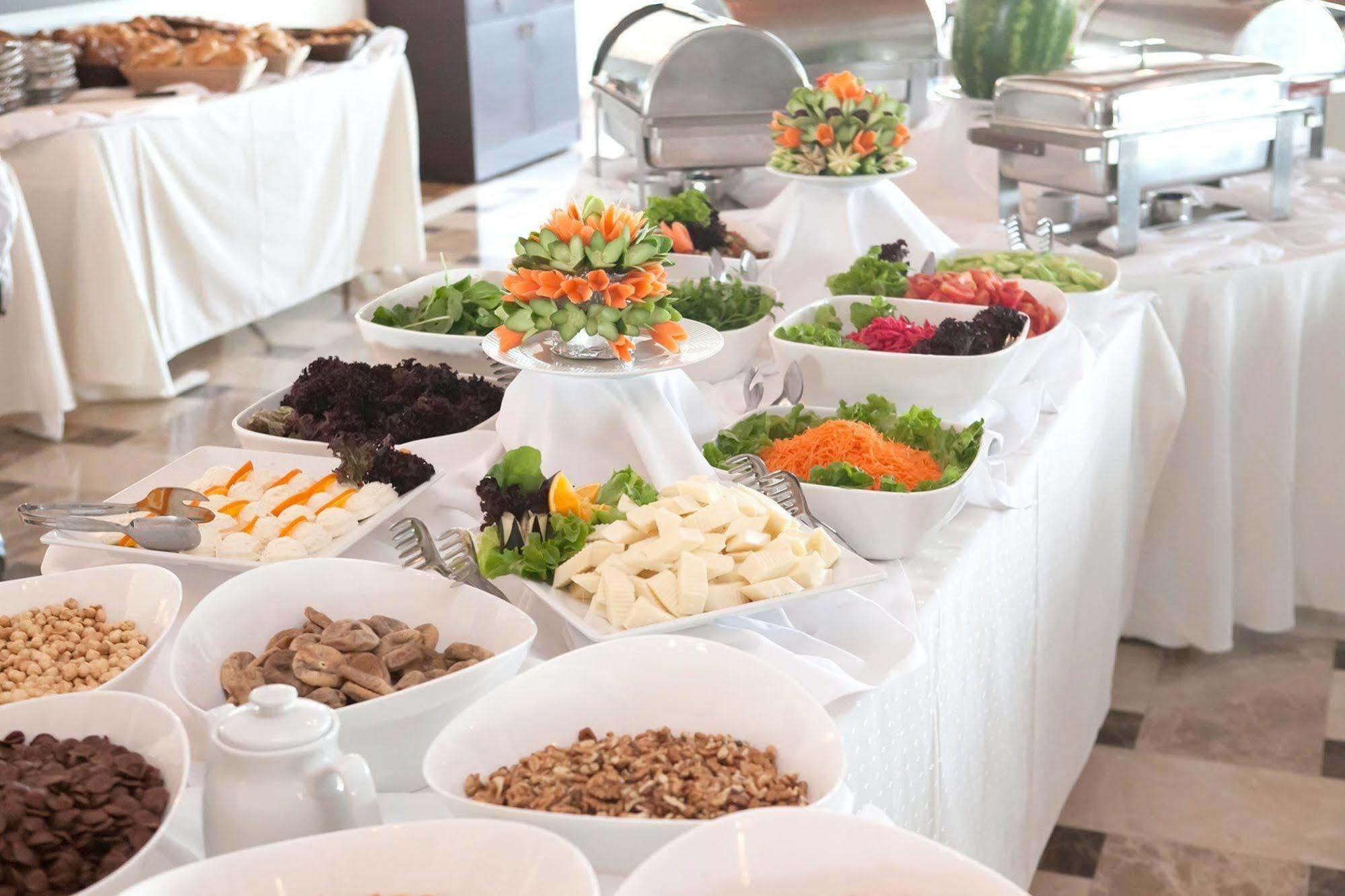 Kronos Hotel Golbasi  Bagian luar foto