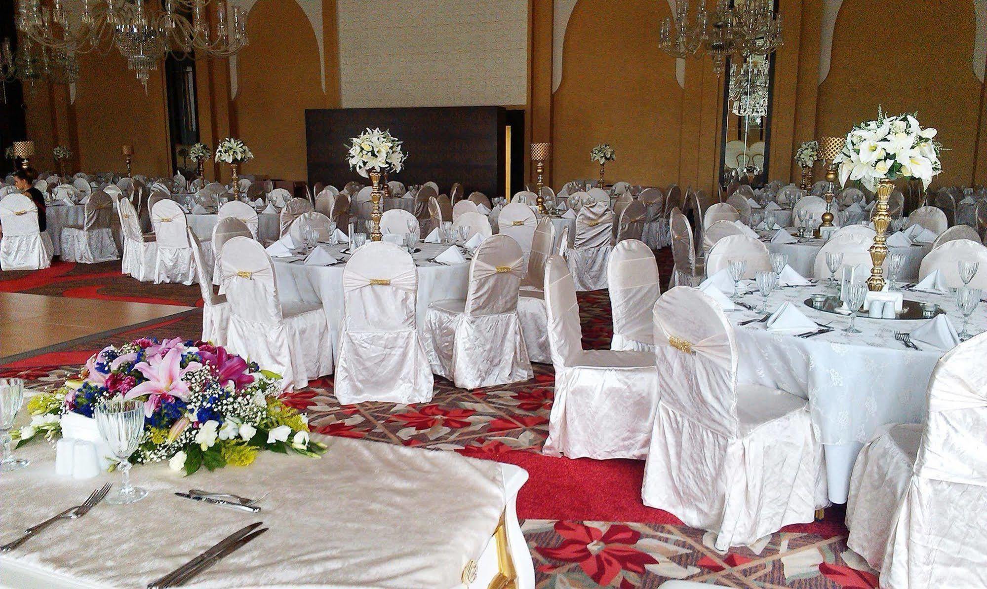 Kronos Hotel Golbasi  Bagian luar foto
